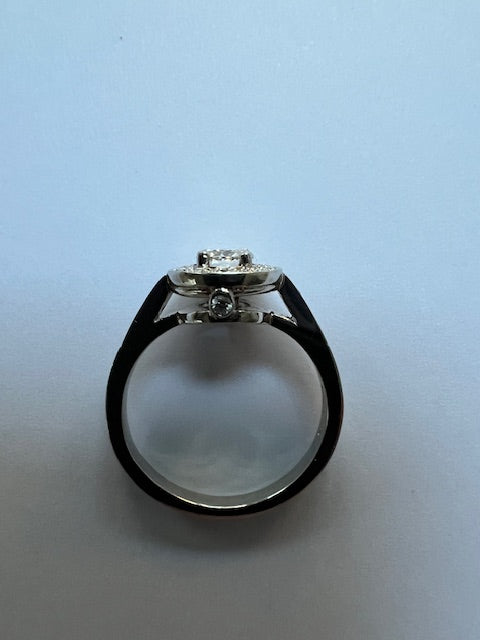 Brilliant cut diamond cluster ring